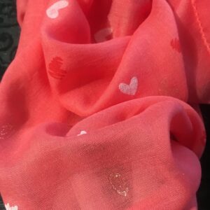 Écharpe légère en coton motifs coeurs ou fleurs