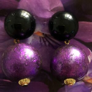 Boucles d’oreilles « Violettes irisées »